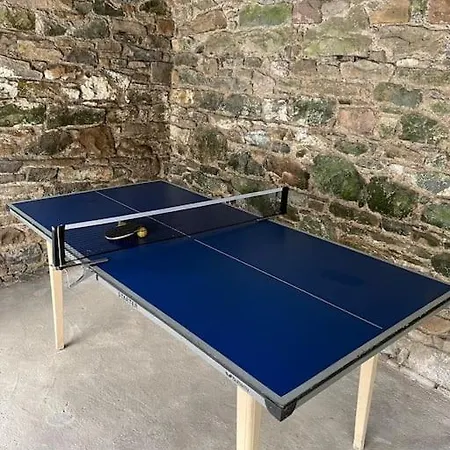 Tom Rocky's Farmyard 3*