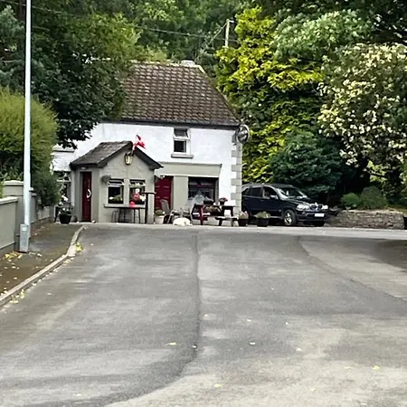 Tom Rocky's Farmyard 3*